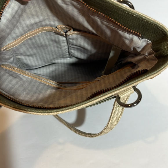 Sherpani Rebel Crossover Foldover Purse - Picture 5 of 13